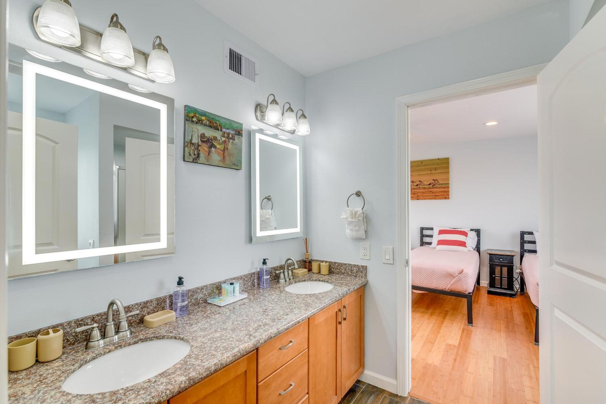 Ocean-View Surfside Home With Boardwalk To Beach! Surfside Beach Exterior foto