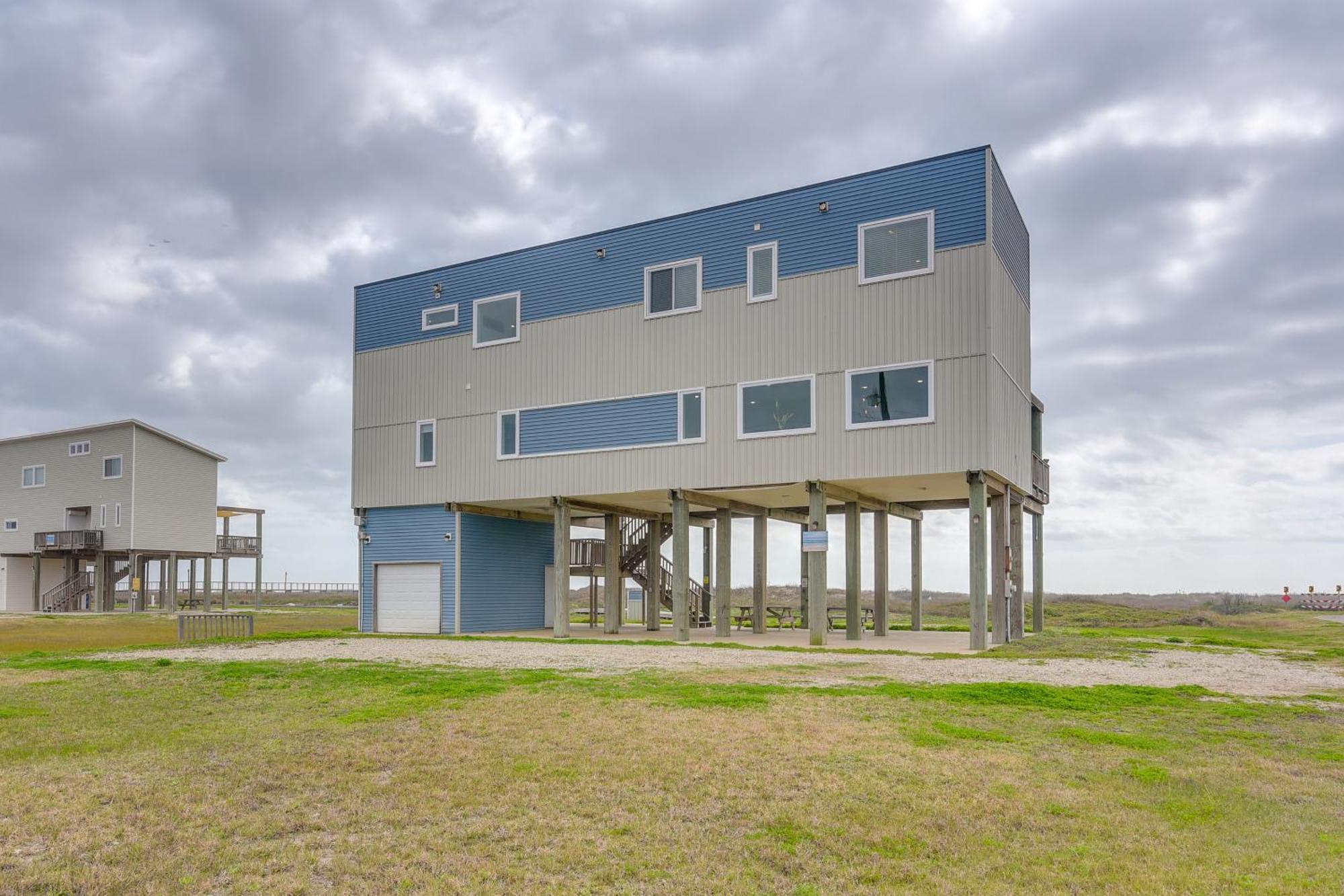 Ocean-View Surfside Home With Boardwalk To Beach! Surfside Beach Exterior foto